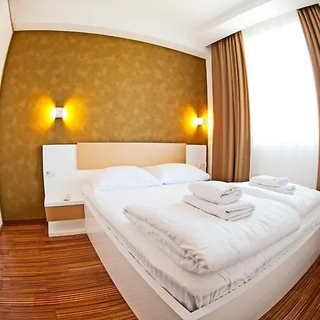 Irina 1243 Apartament